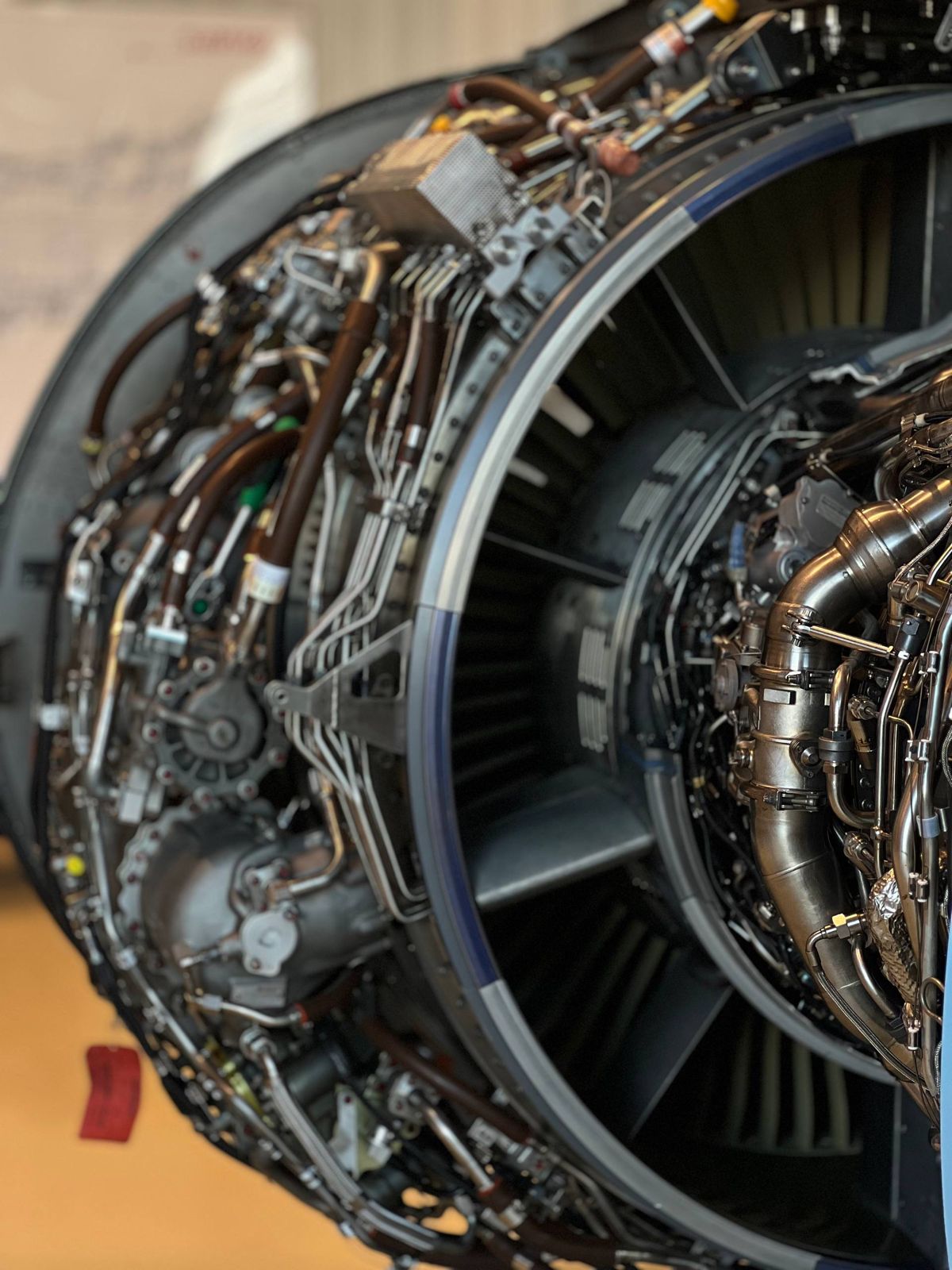 Aircraft turbofan engine — inspection access point