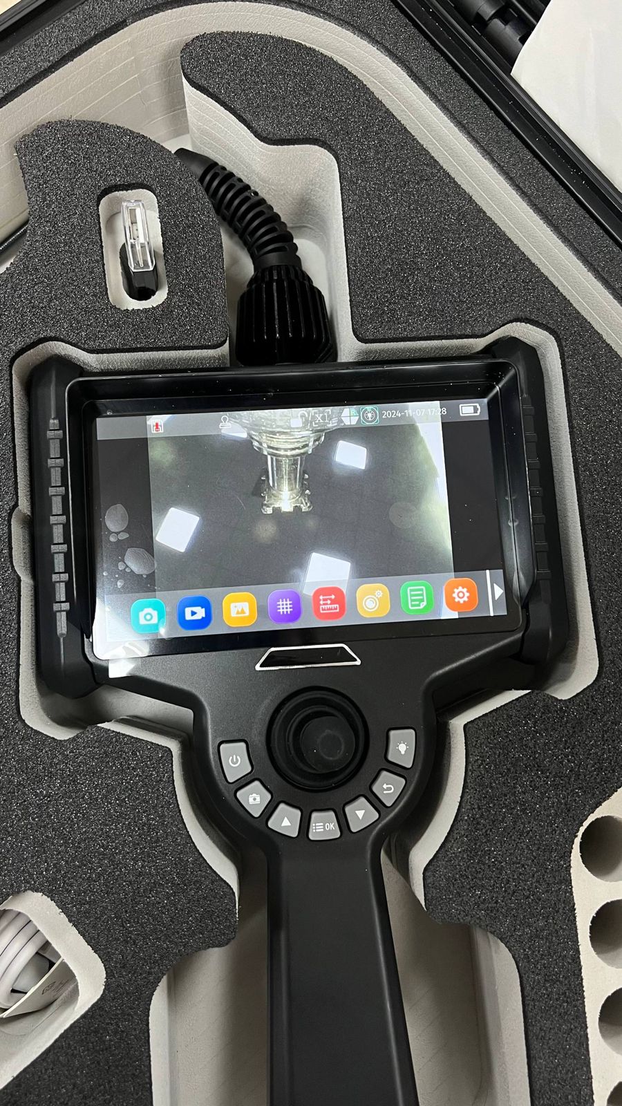 Wizard controller unit with live monitor view — in carrying case